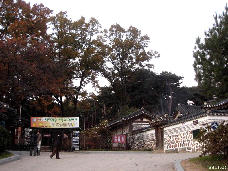 �̹����� Ŭ���ϸ� ������ ���� �� �ֽ��ϴ�.