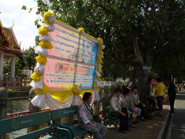 �̹����� Ŭ���ϸ� ������ ���� �� �ֽ��ϴ�.